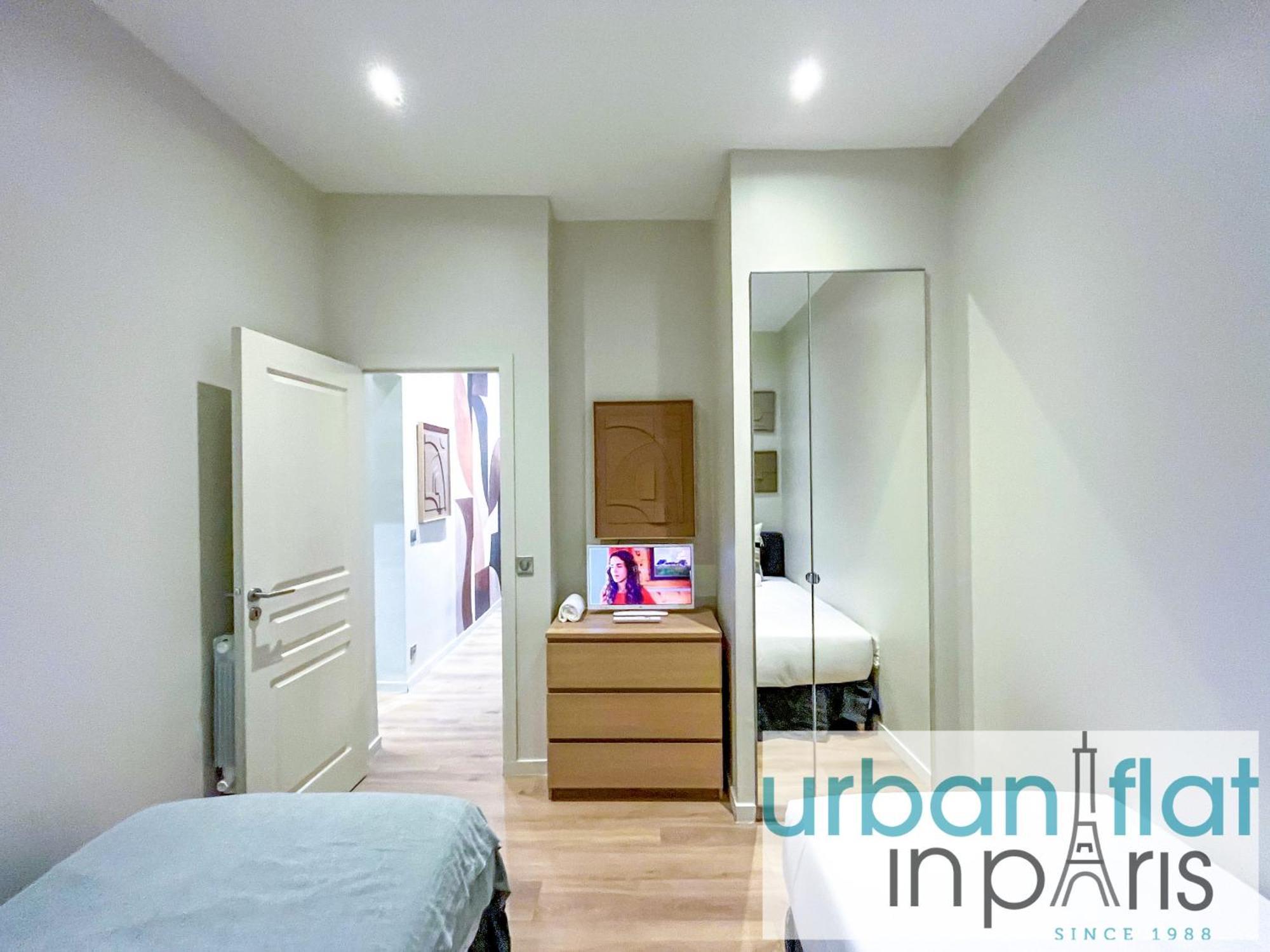 Urban Flat 63 - Beautiful 3 Bedroom Flat Champs-Elysees Parijs Buitenkant foto