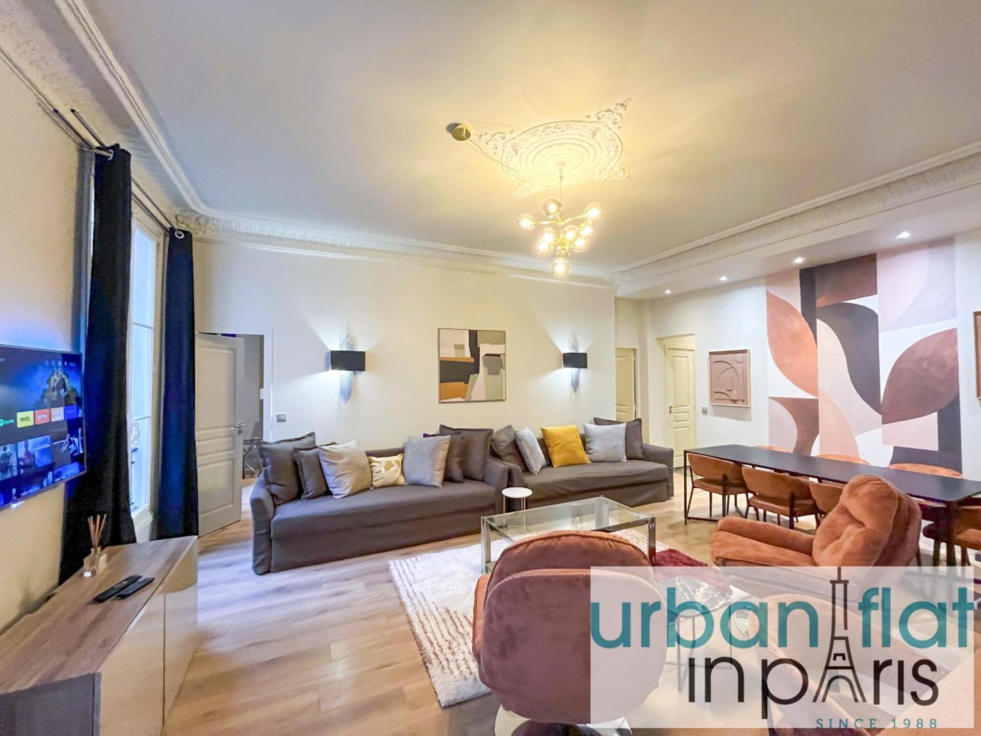 Urban Flat 63 - Beautiful 3 Bedroom Flat Champs-Elysees Parijs Buitenkant foto